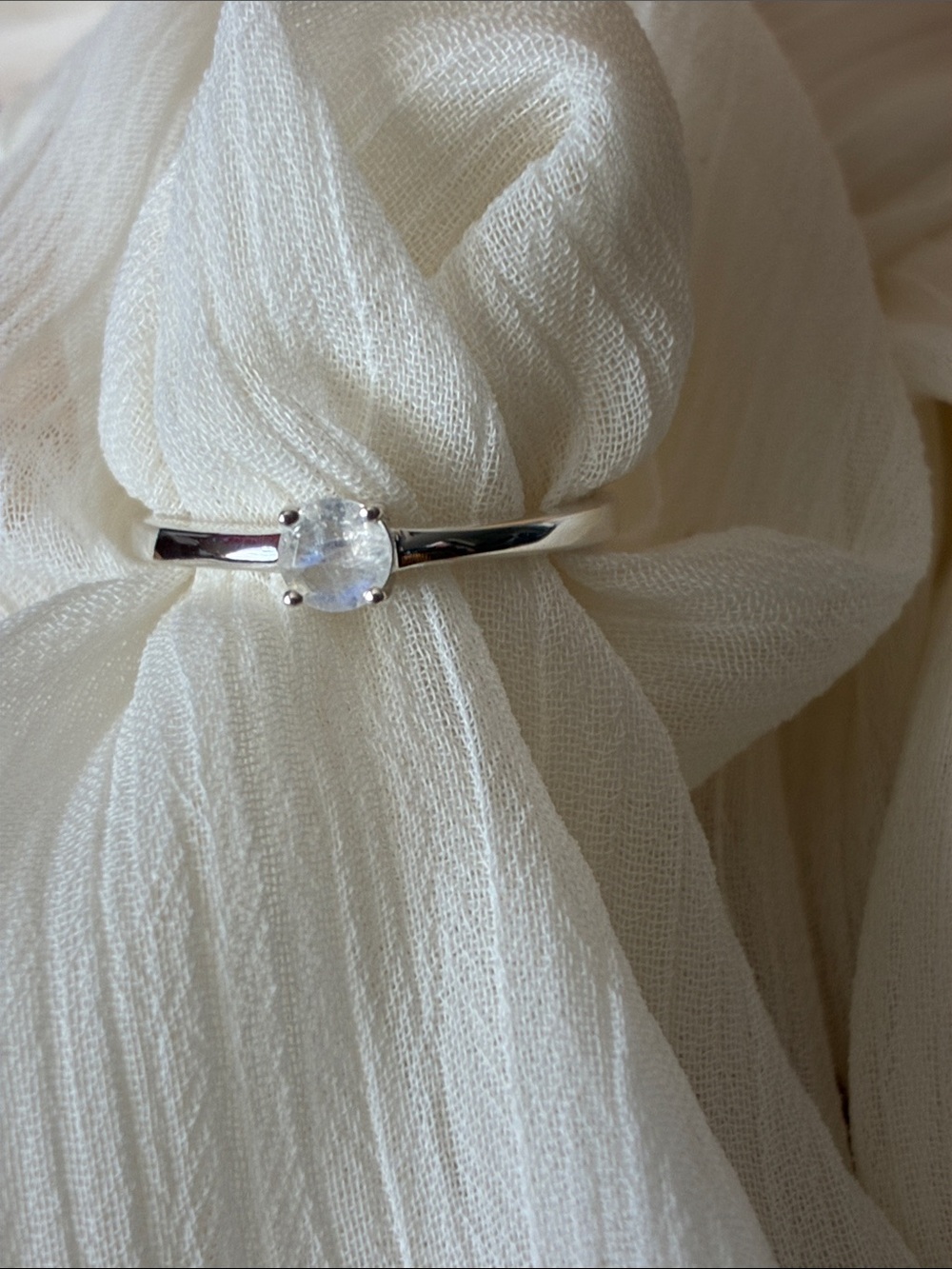 925 Sterling Silver Moonstone Ring 🤍